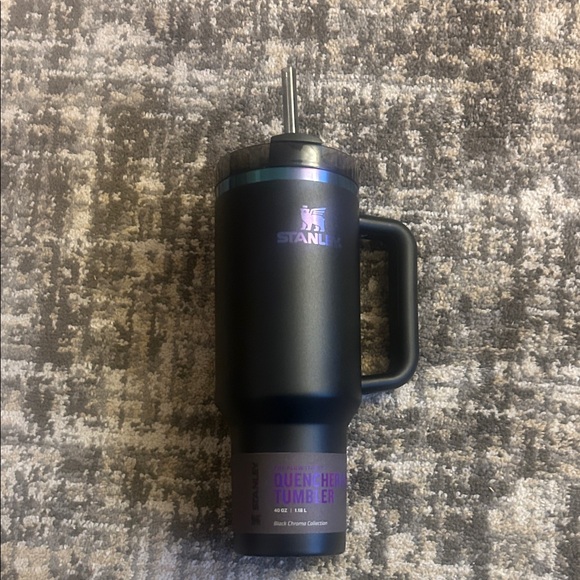 New Stanley Midnight Black Tumbler with Handle - Picture 2 of 8